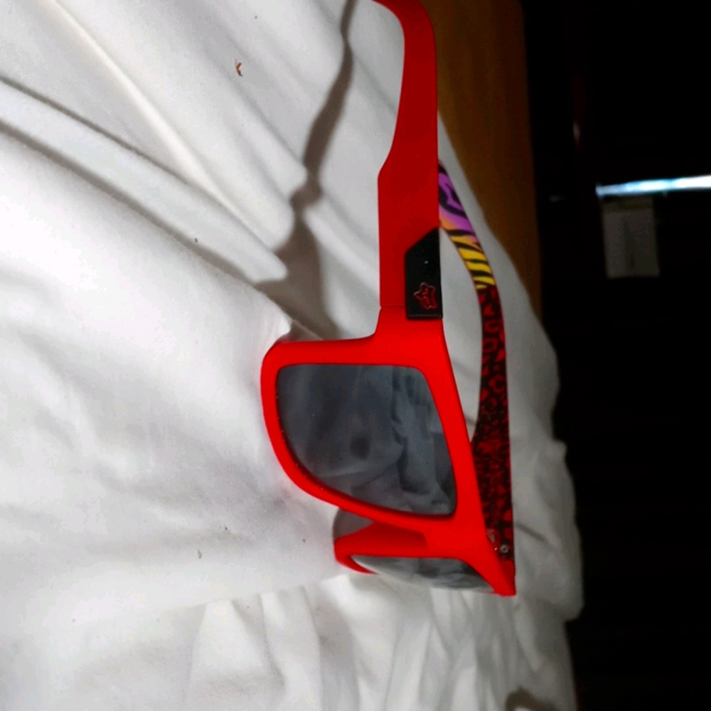 Fox sunglasses (the director)